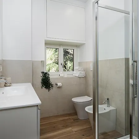Elegante Appartameto A Pochi Passi Da Via Torino Apartment