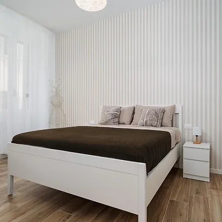 Апартаменты Duomo Happiness Suites